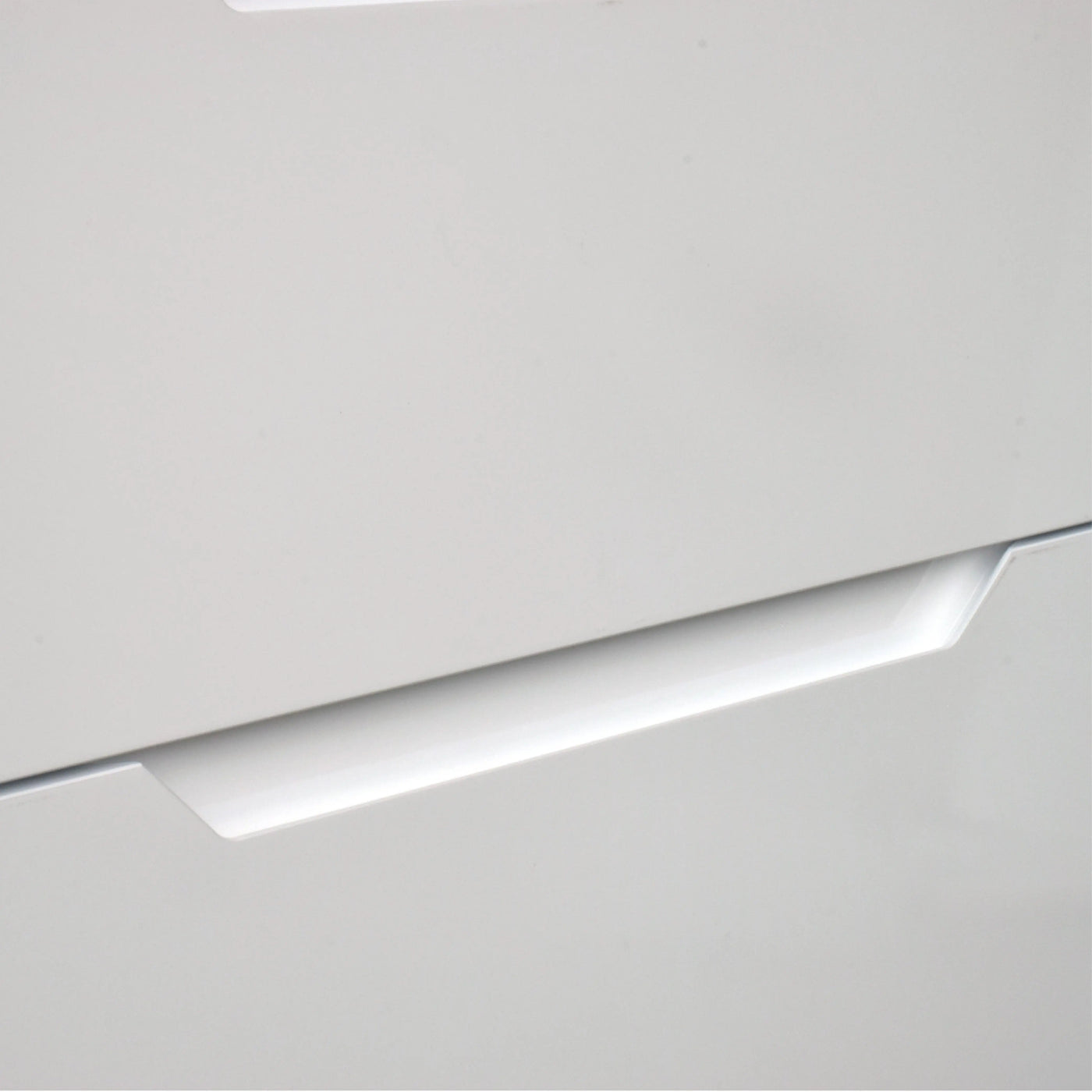 KUKA WHITE Chest Of Drawer Td Furniture