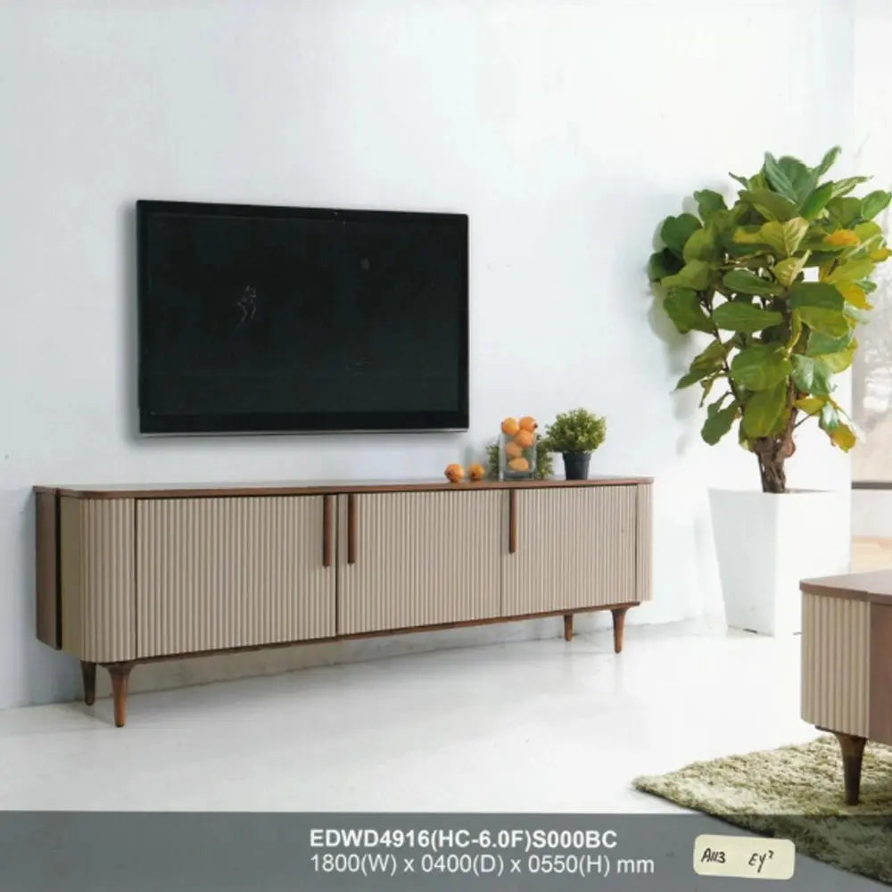 Southend-on-Sea HC1485 TV CABINET Td Furniture